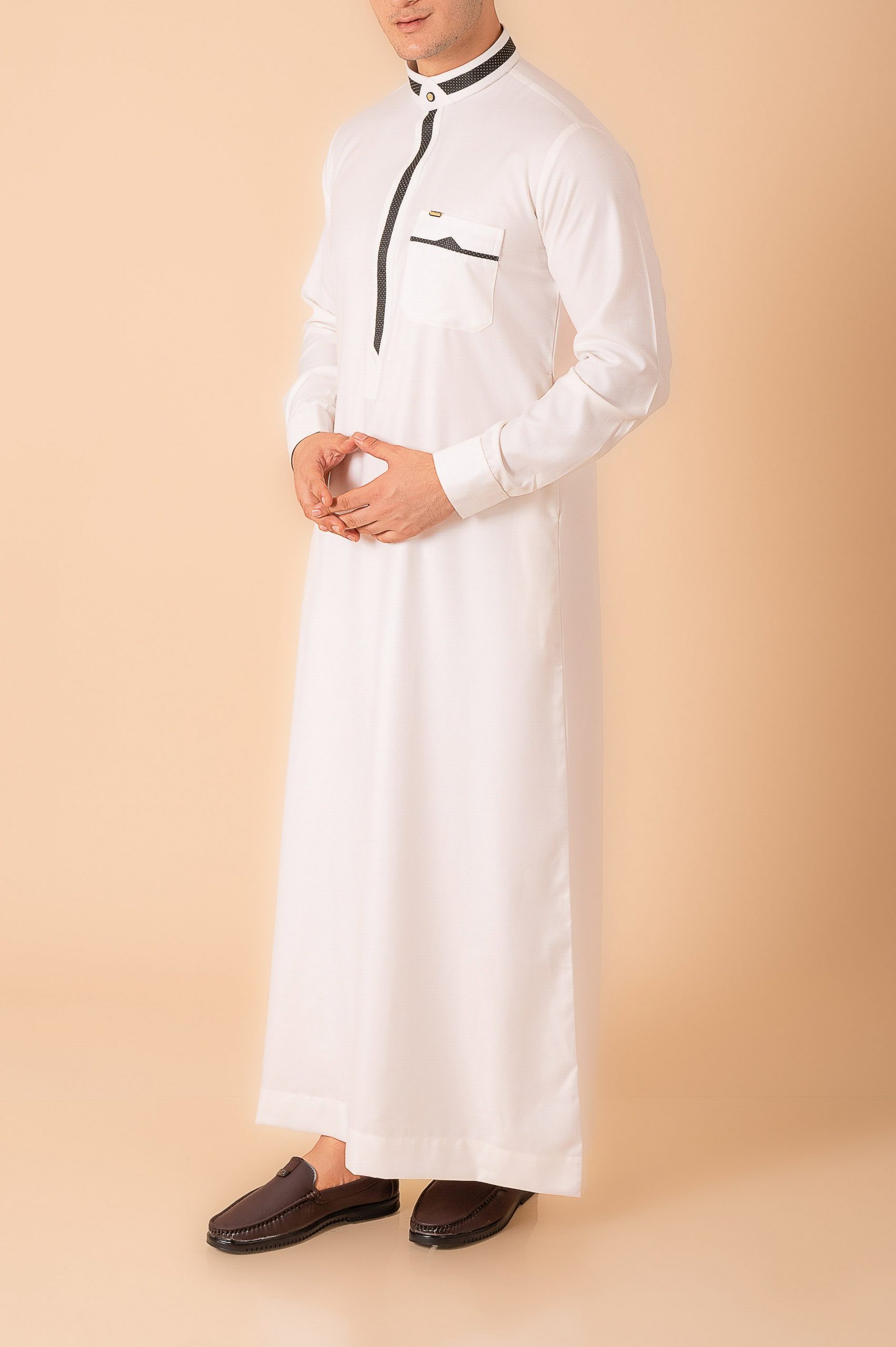 Luxury White Designer Thobe with Black Contrast Trim & Gold Detail - Image 7 - Ruby Online