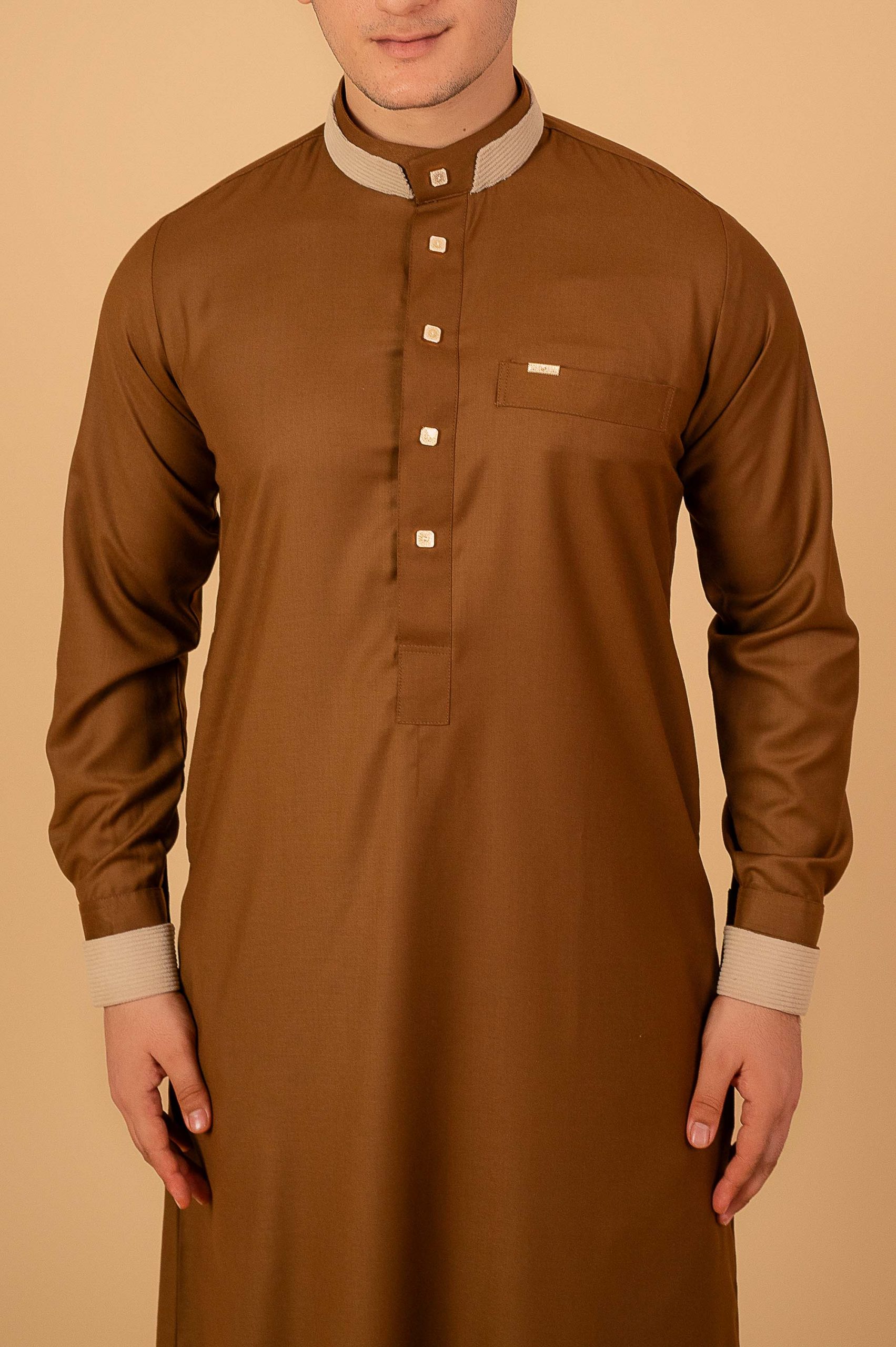 Copper Brown Contrast Collar Thobe – Modern Buttoned Men’s Islamic Wear - Image 8 - Ruby Online