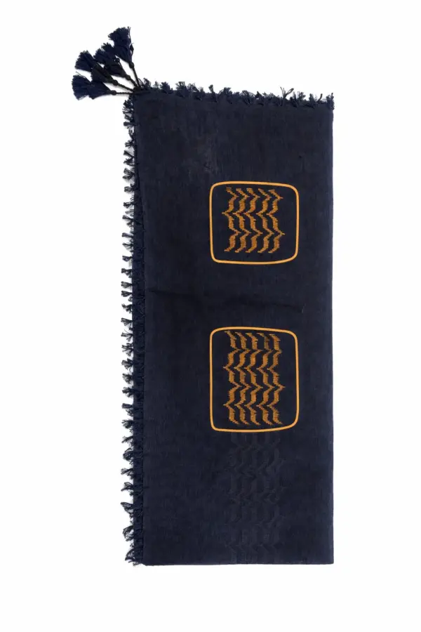 Premium Deep Black Minimal Shemagh Scarf with Tassels – Elegant Plain Textured Keffiyeh - Image 2 - Ruby Online