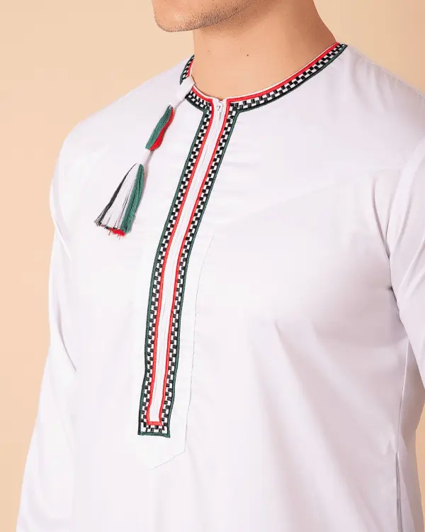 White Omani Thobe with Tricolor Embroidered Placket & Tassel - Image 5 - Ruby Online