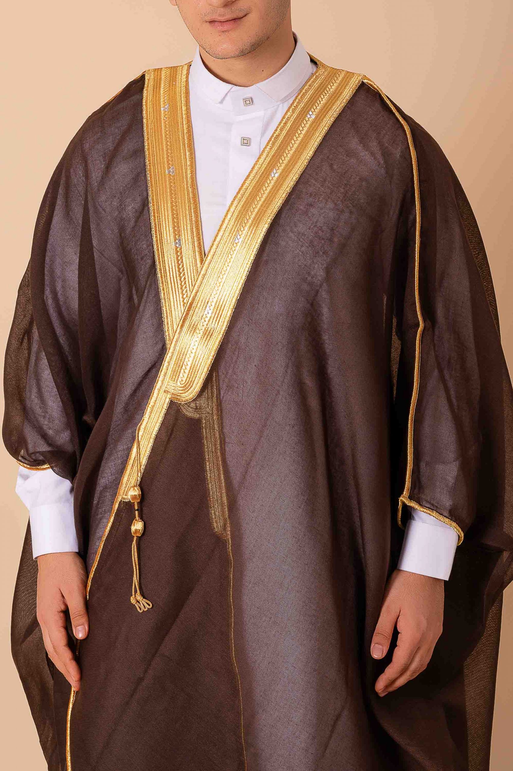 Regal Heritage Deep Brown Arabic Bisht for Men with Gold Zari Edge Embroidery – Premium Lightweight Open-Front Cloak - Image 11 - Ruby Online