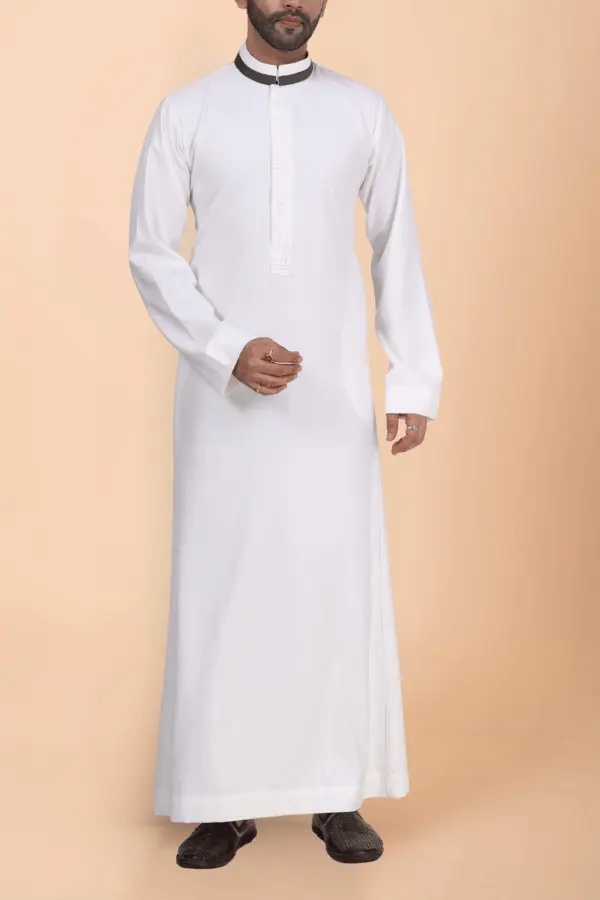 Off-White Thobe with Tonal Embroidery Strip & Contrast Band Collar