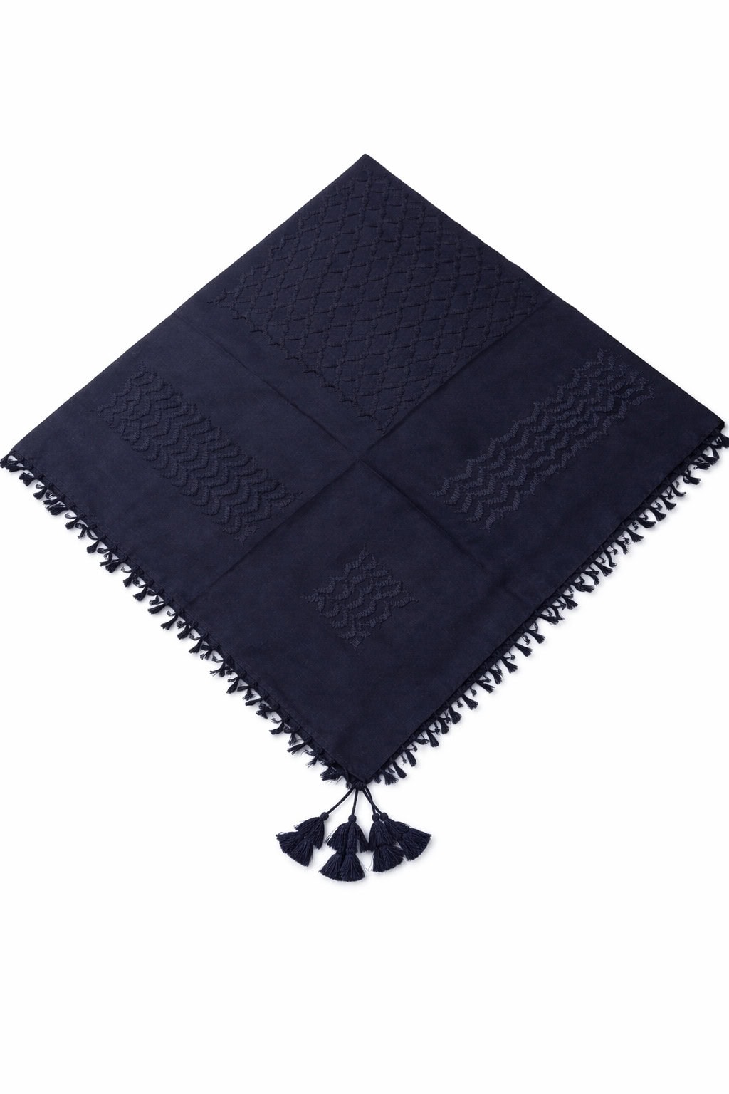 Premium Deep Black Minimal Shemagh Scarf with Tassels – Elegant Plain Textured Keffiyeh - Image 7 - Ruby Online