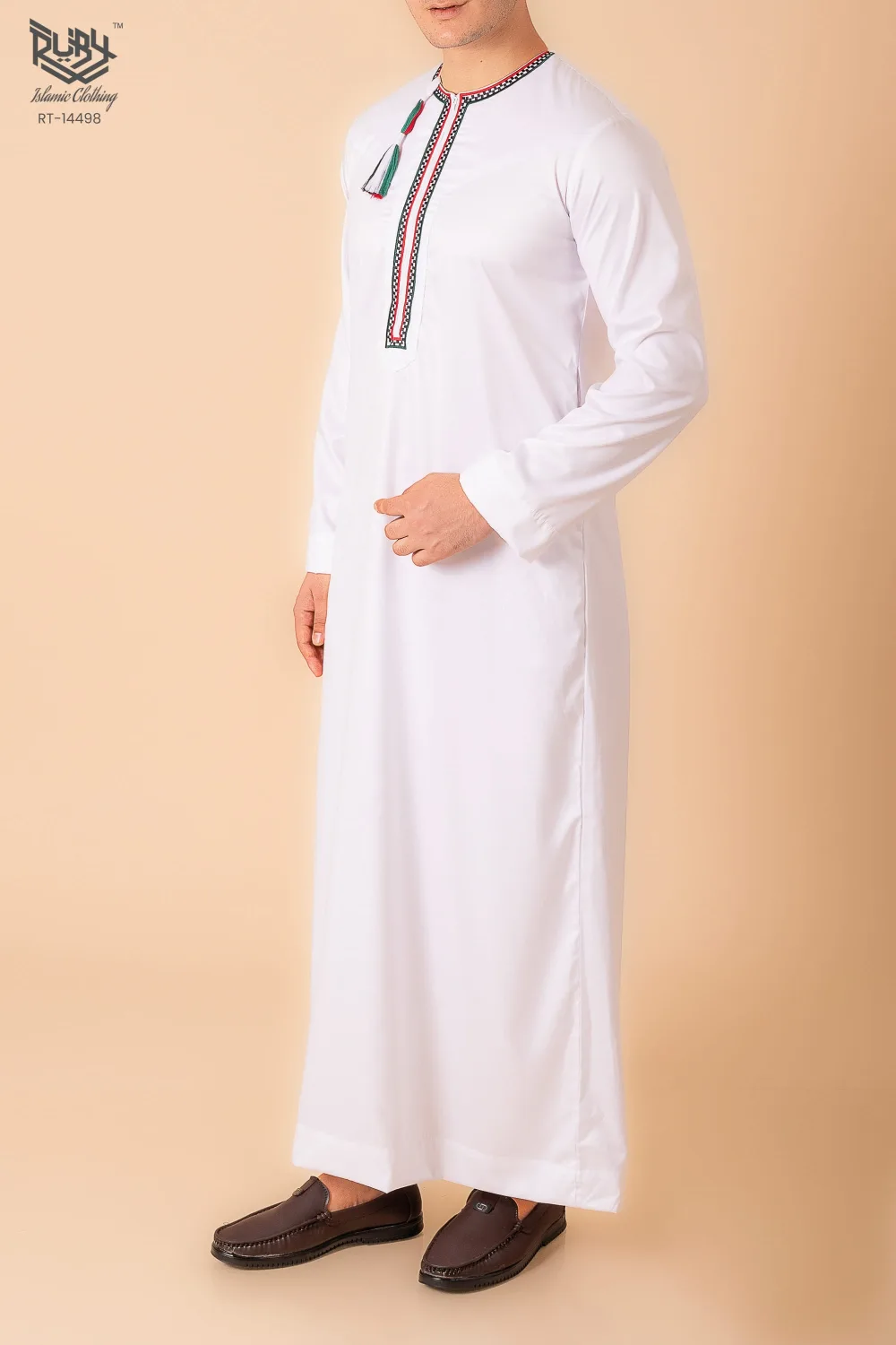 White Omani Thobe with Tricolor Embroidered Placket & Tassel - Image 3 - Ruby Online