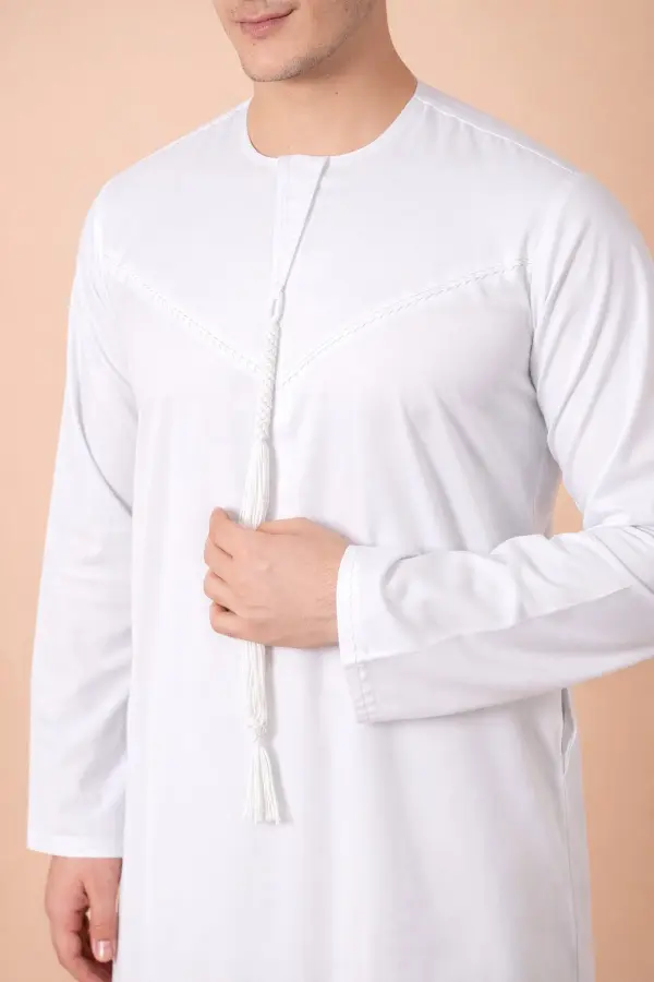 Premium Pure White Emirati Tassel Thobe with Tonal Embroidered Detailing - Image 5 - Ruby Online