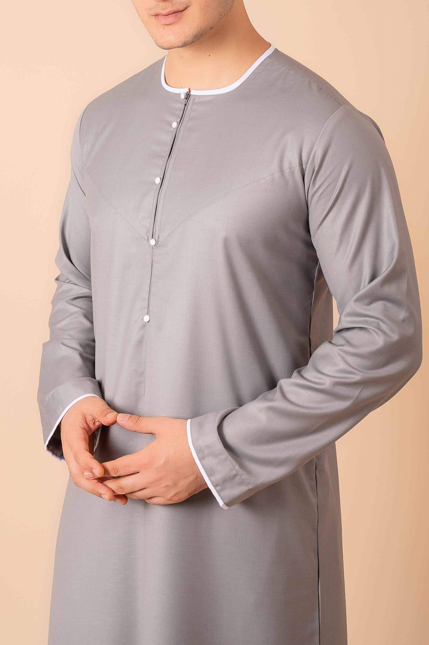 Premium Light Grey Emirati-Style Thobe with White Contrast Piping & Minimal Panel Design - Image 10 - Ruby Online