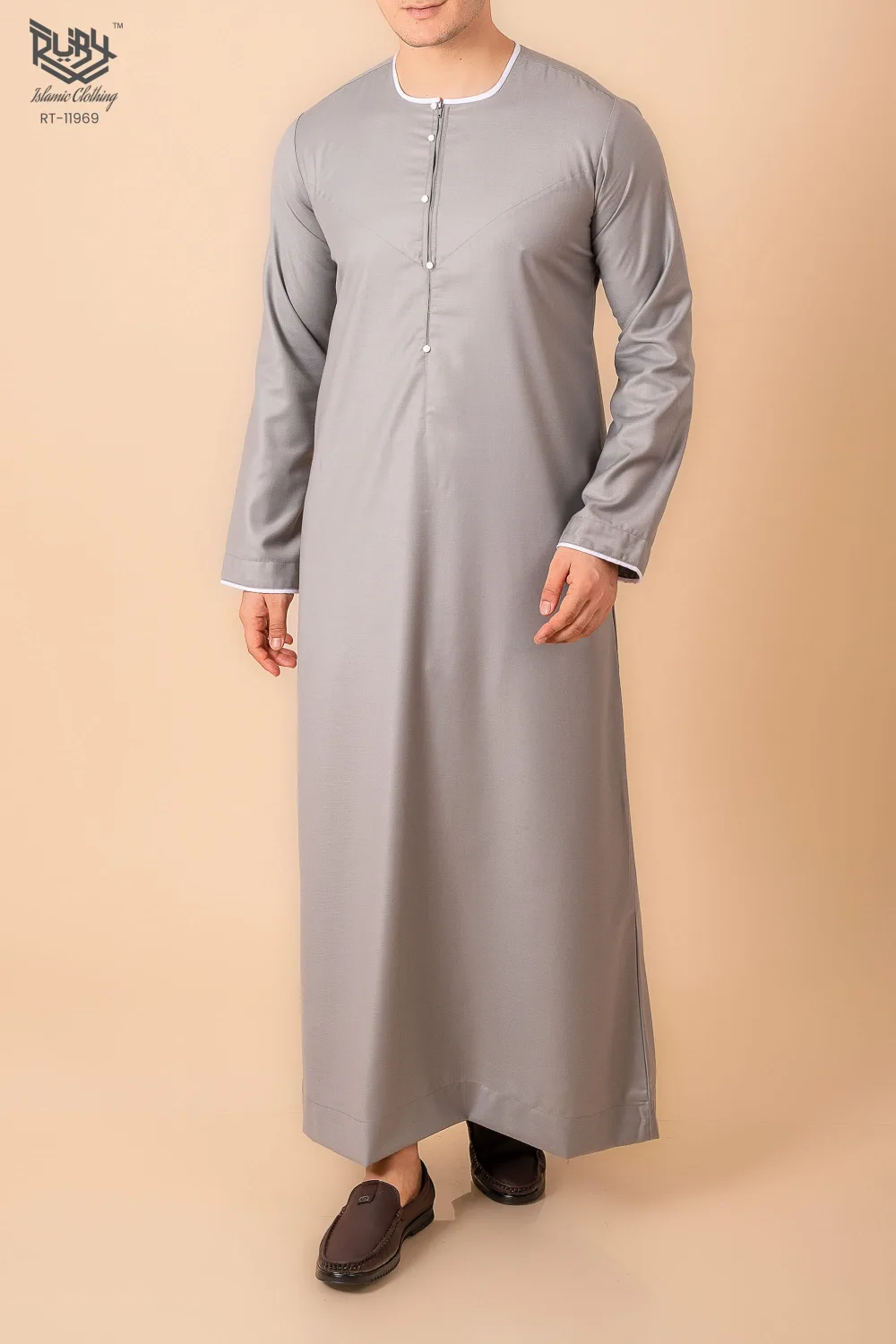 Premium Light Grey Emirati-Style Thobe with White Contrast Piping & Minimal Panel Design