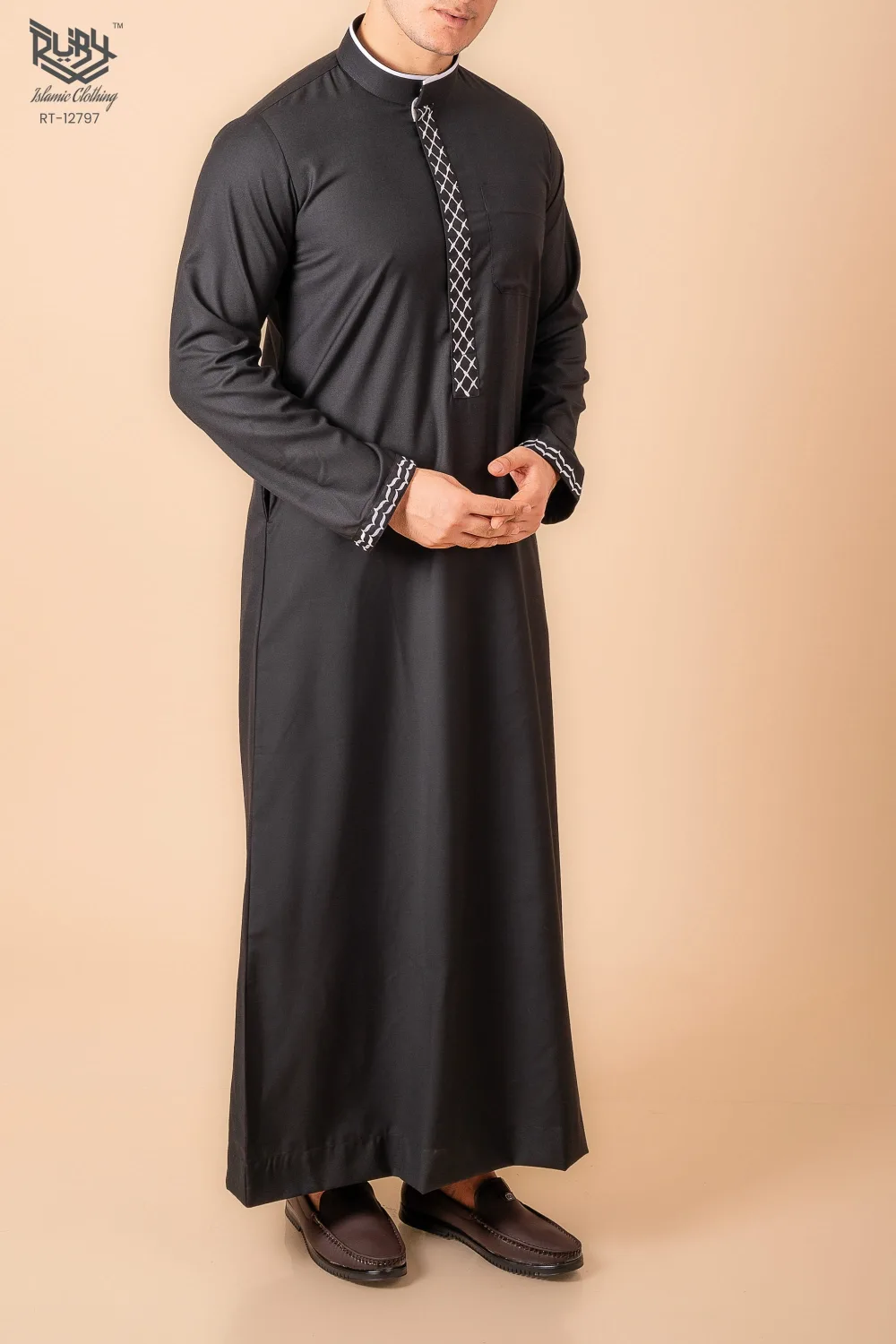 Jet Black Men’s Thobe with White Geometric Lattice Embroidered Placket & Cuff Borders - Image 3 - Ruby Online